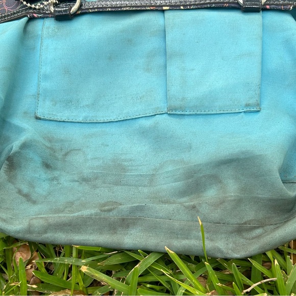 Stain Remover 2 Piece Hand Crafted Goat’s Milk All Natural Stain Remover Bars - Picture 11 of 16